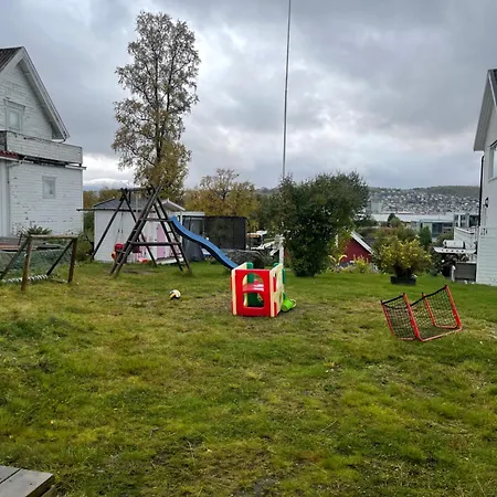 Romslig Hybel Apartamento